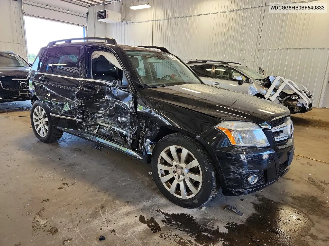 2011 Mercedes-Benz Glk 350 4Matic VIN: WDCGG8HB0BF640833 Lot: 56330386