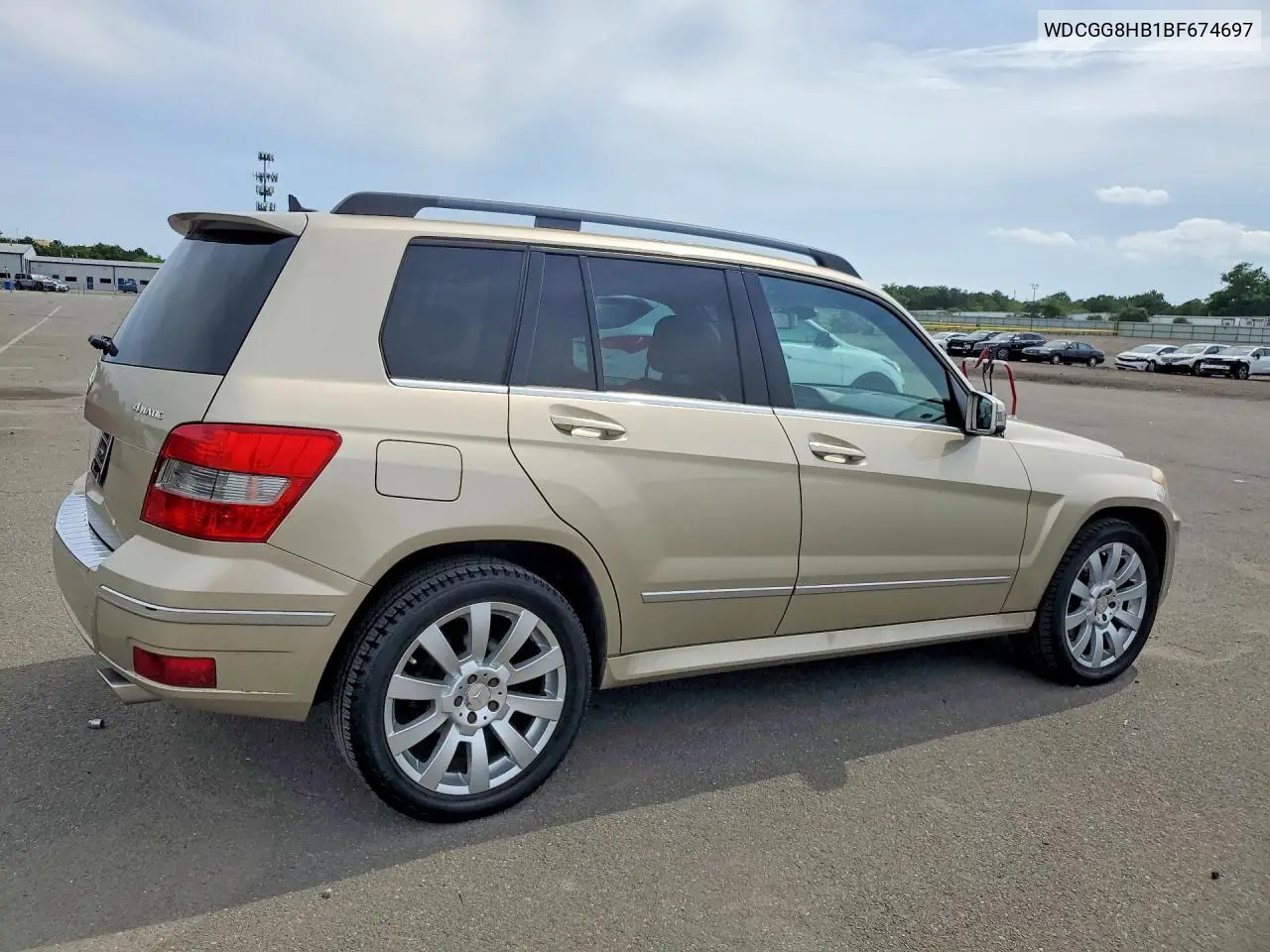 2011 Mercedes-Benz Glk 350 4Matic VIN: WDCGG8HB1BF674697 Lot: 60939096