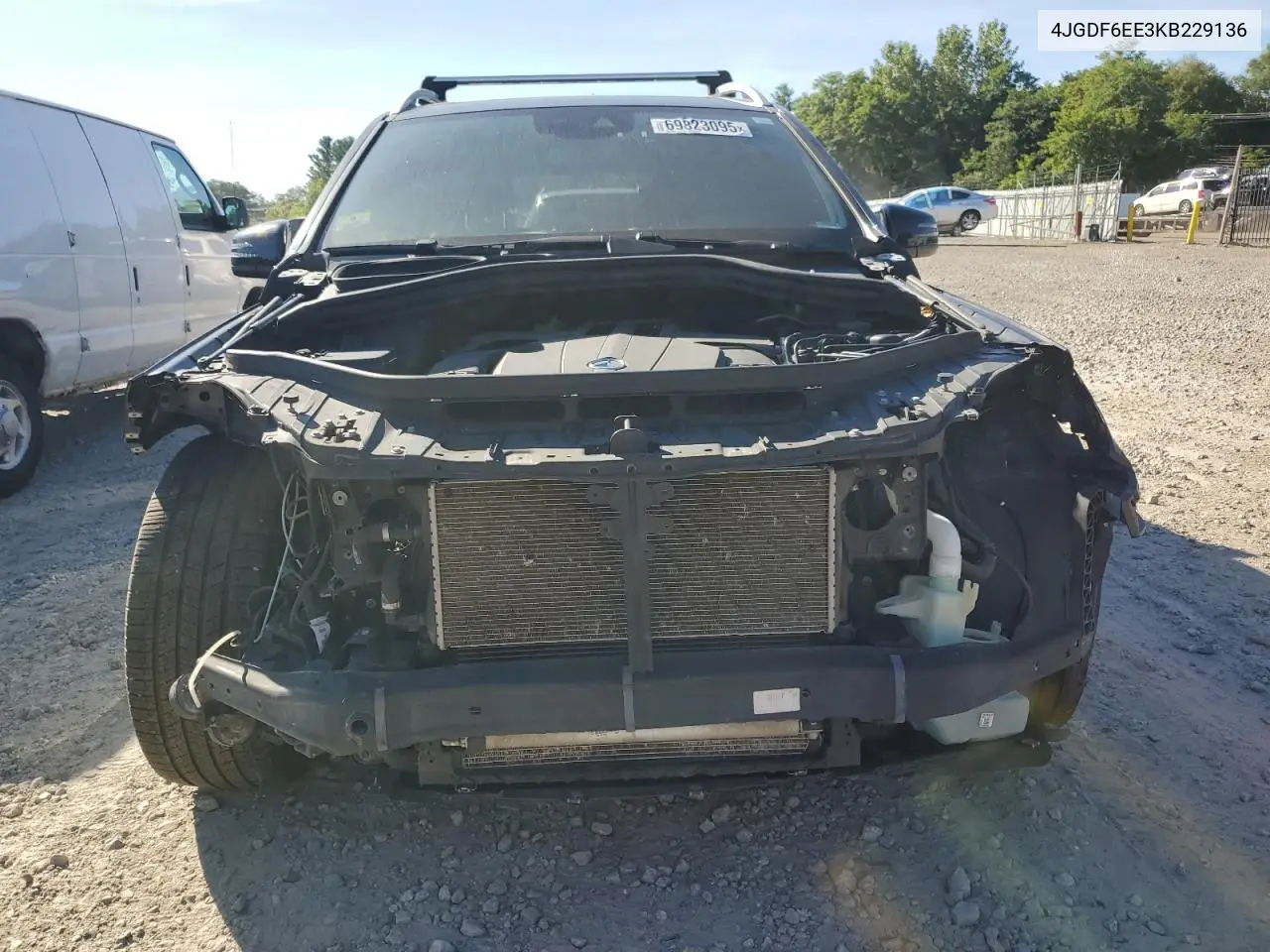 4JGDF6EE3KB229136 2019 Mercedes-Benz Gls 450 4Matic