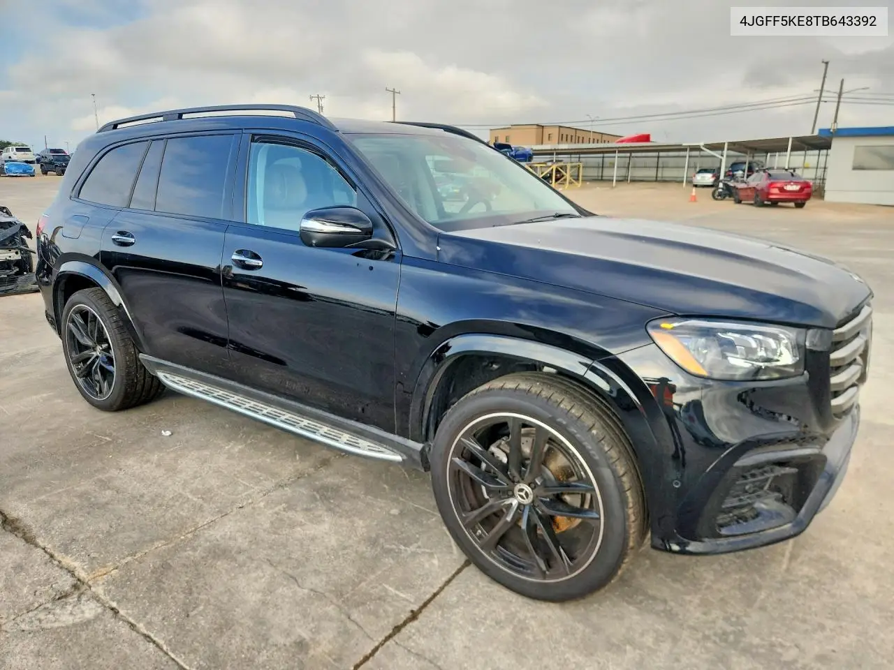 2026 Mercedes-Benz Gls 450 4Matic VIN: 4JGFF5KE8TB643392 Lot: 60930846