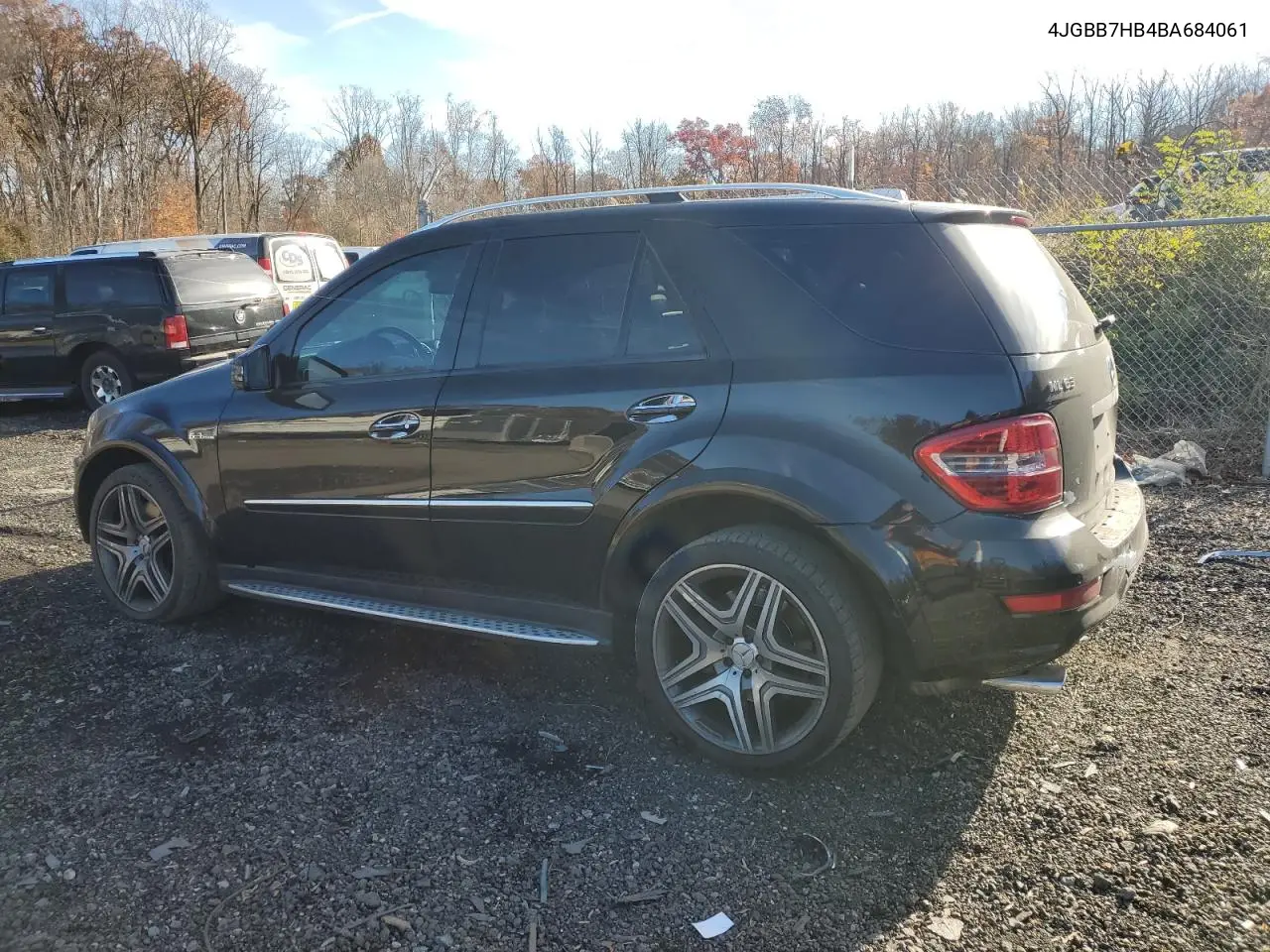 4JGBB7HB4BA684061 2011 Mercedes-Benz Ml 63 Amg