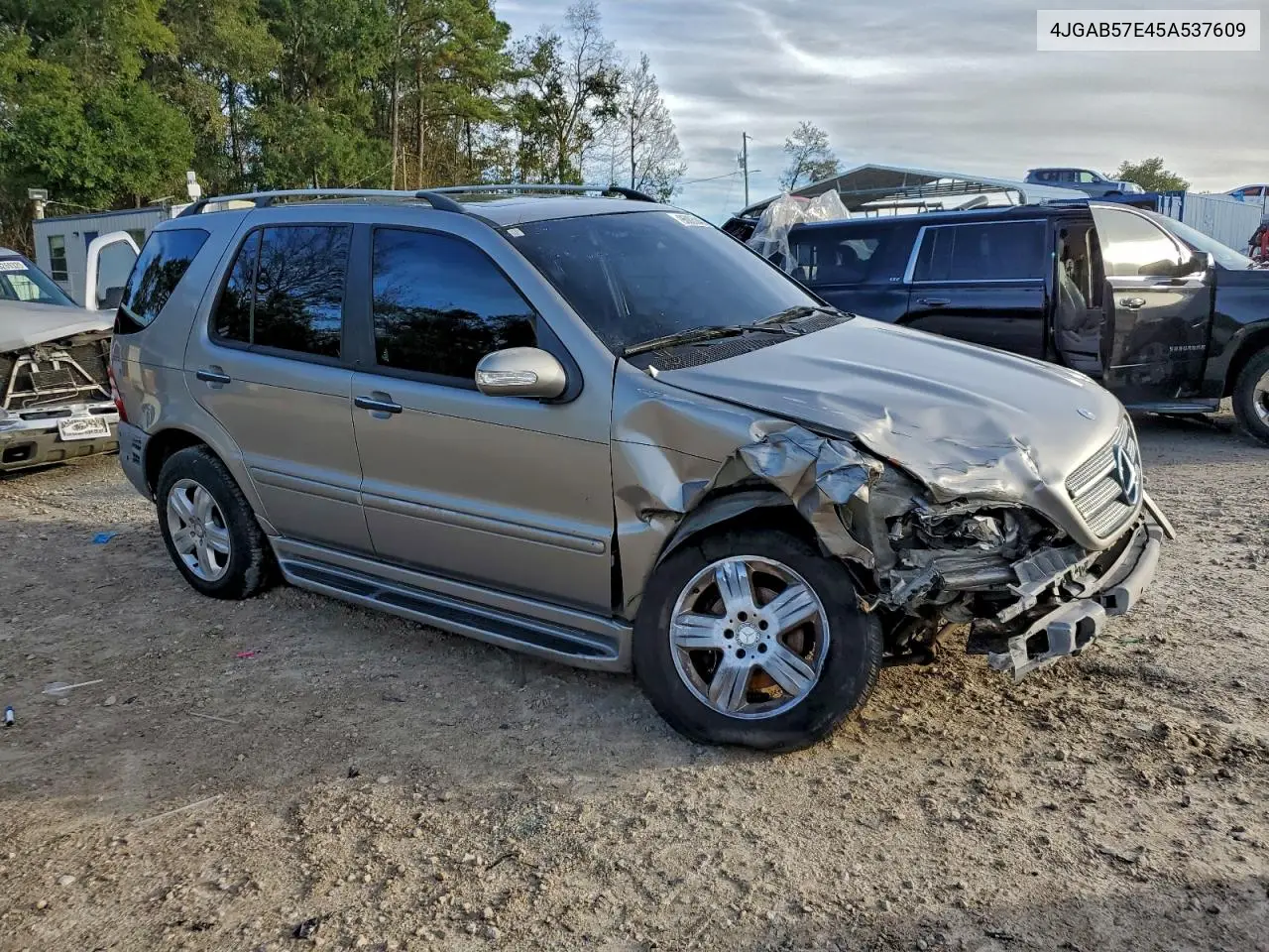 4JGAB57E45A537609 2005 Mercedes-Benz Ml 350