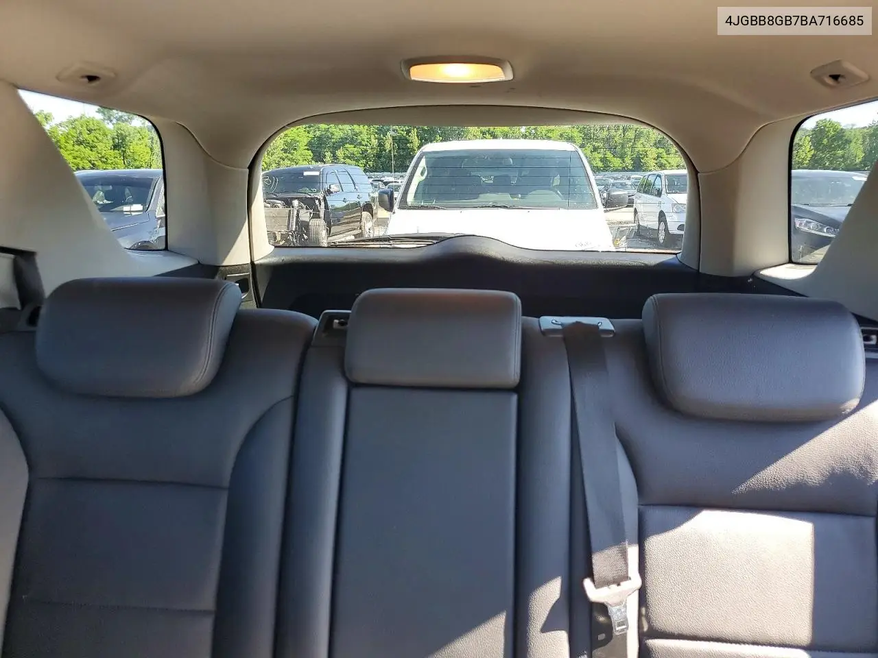 2011 Mercedes-Benz Ml 350 4Matic VIN: 4JGBB8GB7BA716685 Lot: 58271806