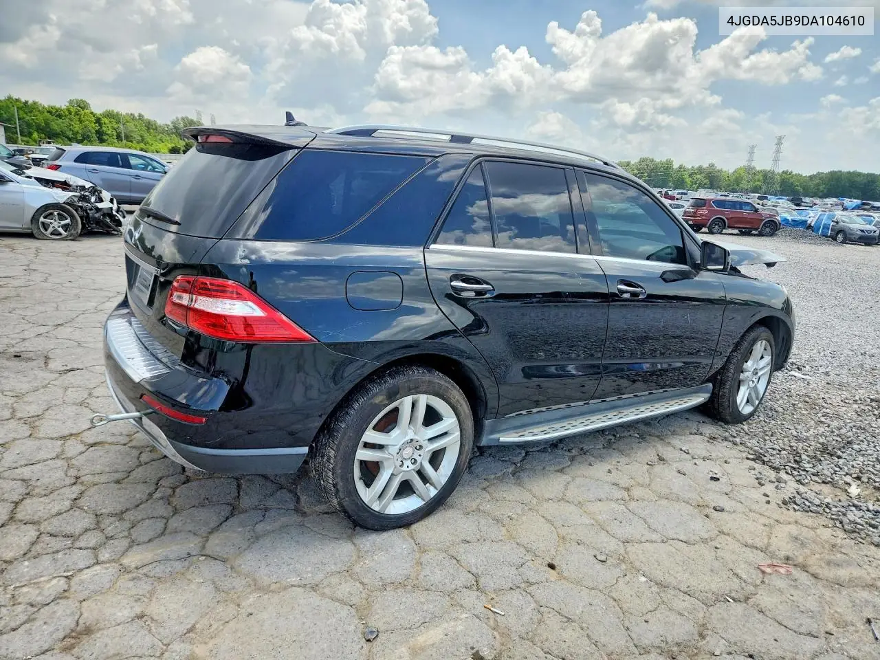 2013 Mercedes-Benz Ml 350 VIN: 4JGDA5JB9DA104610 Lot: 62130836