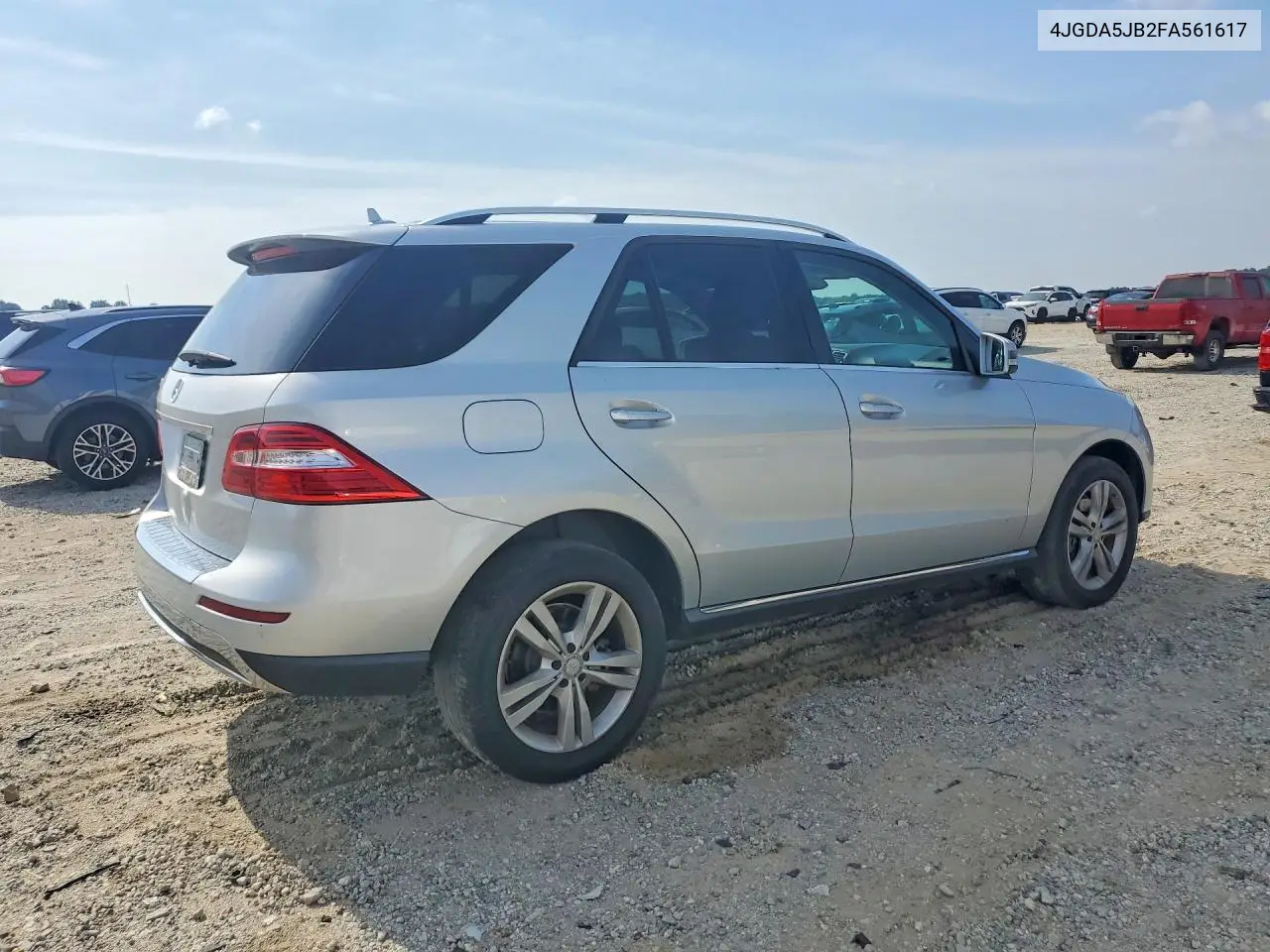 2015 Mercedes-Benz Ml 350 VIN: 4JGDA5JB2FA561617 Lot: 59946856
