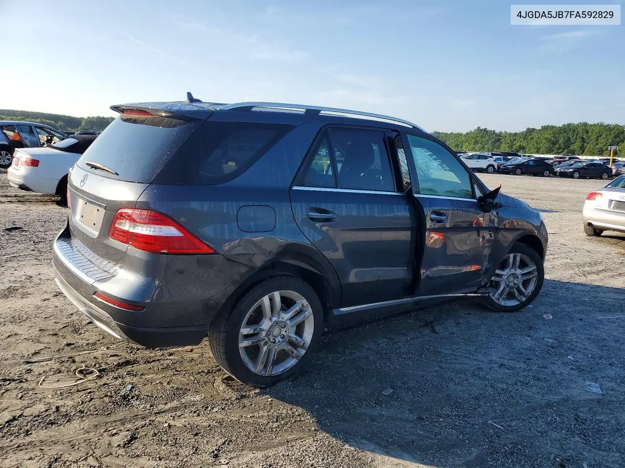 2015 Mercedes-Benz Ml 350 VIN: 4JGDA5JB7FA592829 Lot: 60222896