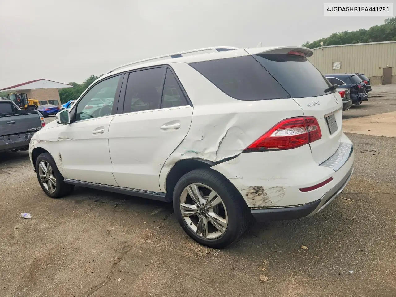 2015 Mercedes-Benz Ml 350 4Matic VIN: 4JGDA5HB1FA441281 Lot: 61486826