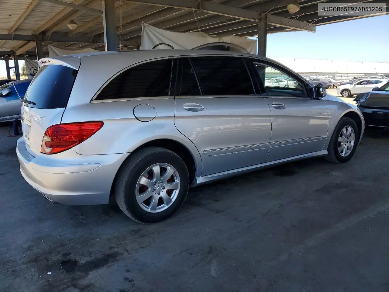 2007 Mercedes-Benz R 350 VIN: 4JGCB65E97A051205 Lot: 60703056
