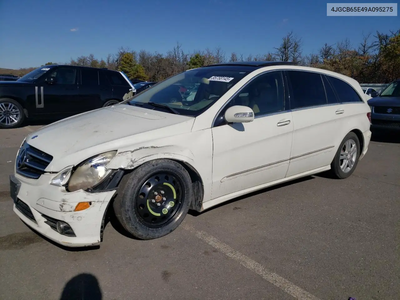 2009 Mercedes-Benz R 350 4Matic VIN: 4JGCB65E49A095275 Lot: 56028136