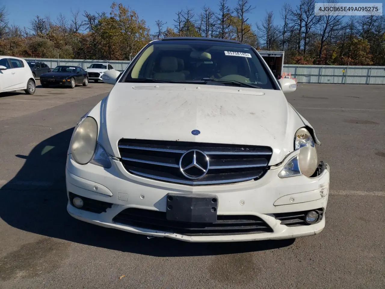 2009 Mercedes-Benz R 350 4Matic VIN: 4JGCB65E49A095275 Lot: 56028136