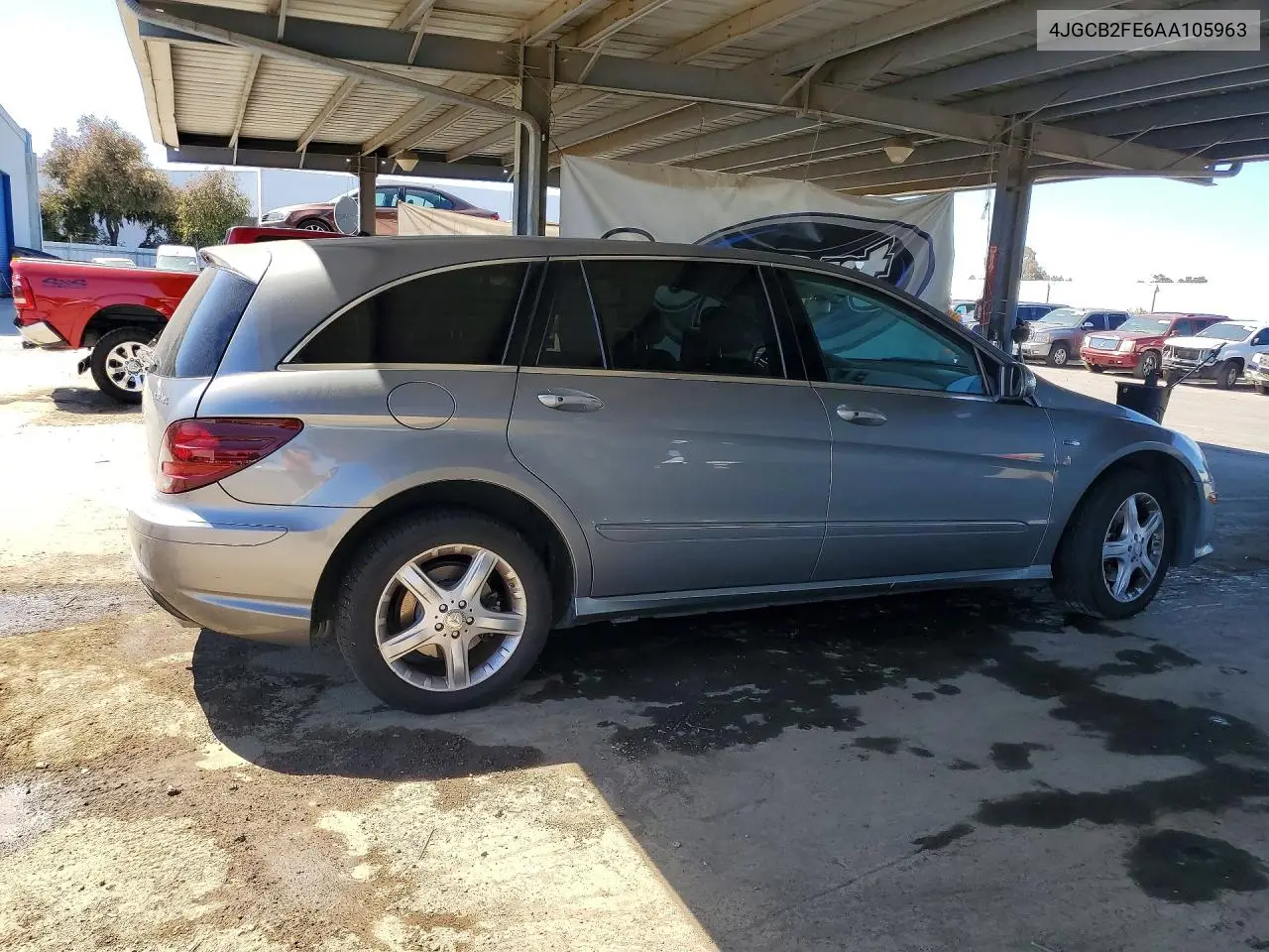 2010 Mercedes-Benz R 350 Bluetec VIN: 4JGCB2FE6AA105963 Lot: 60932956