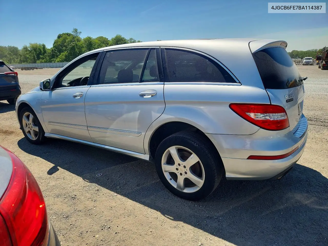 2011 Mercedes-Benz R 350 4Matic VIN: 4JGCB6FE7BA114387 Lot: 56219896