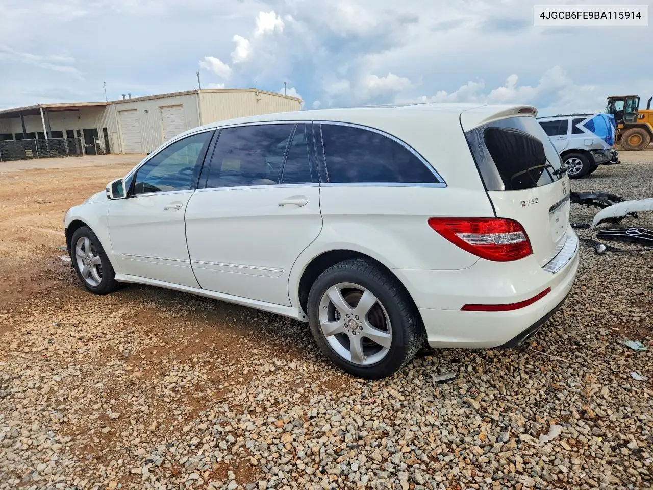2011 Mercedes-Benz R 350 4Matic VIN: 4JGCB6FE9BA115914 Lot: 60668106