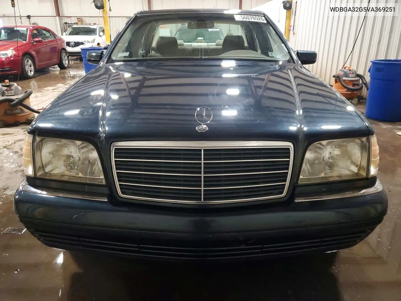 1997 Mercedes-Benz S 320W VIN: WDBGA32G5VA369251 Lot: 56076526