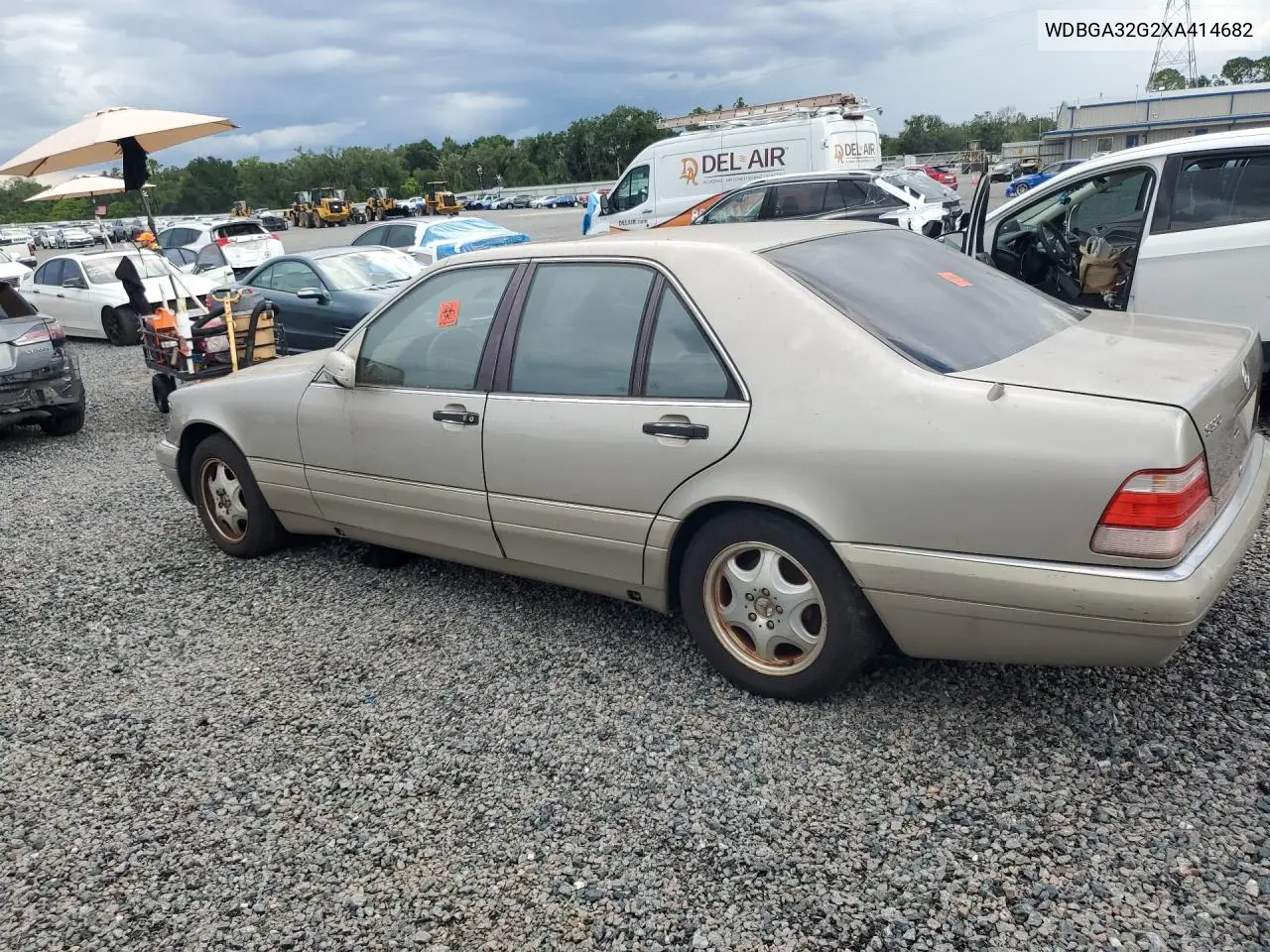 1999 Mercedes-Benz S 320W VIN: WDBGA32G2XA414682 Lot: 58645856