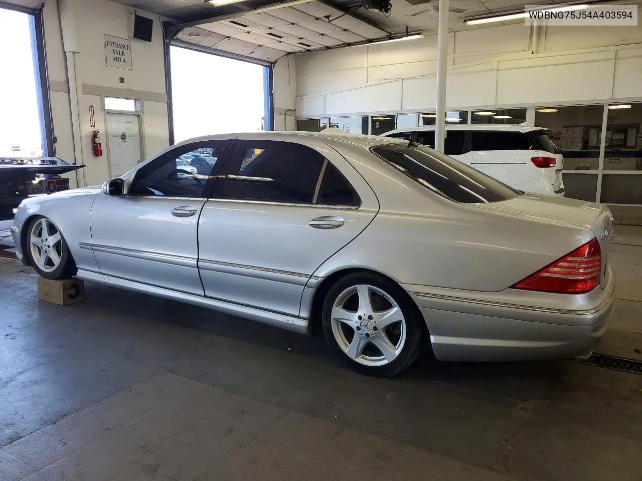 2004 Mercedes-Benz S 500 VIN: WDBNG75J54A403594 Lot: 58290796