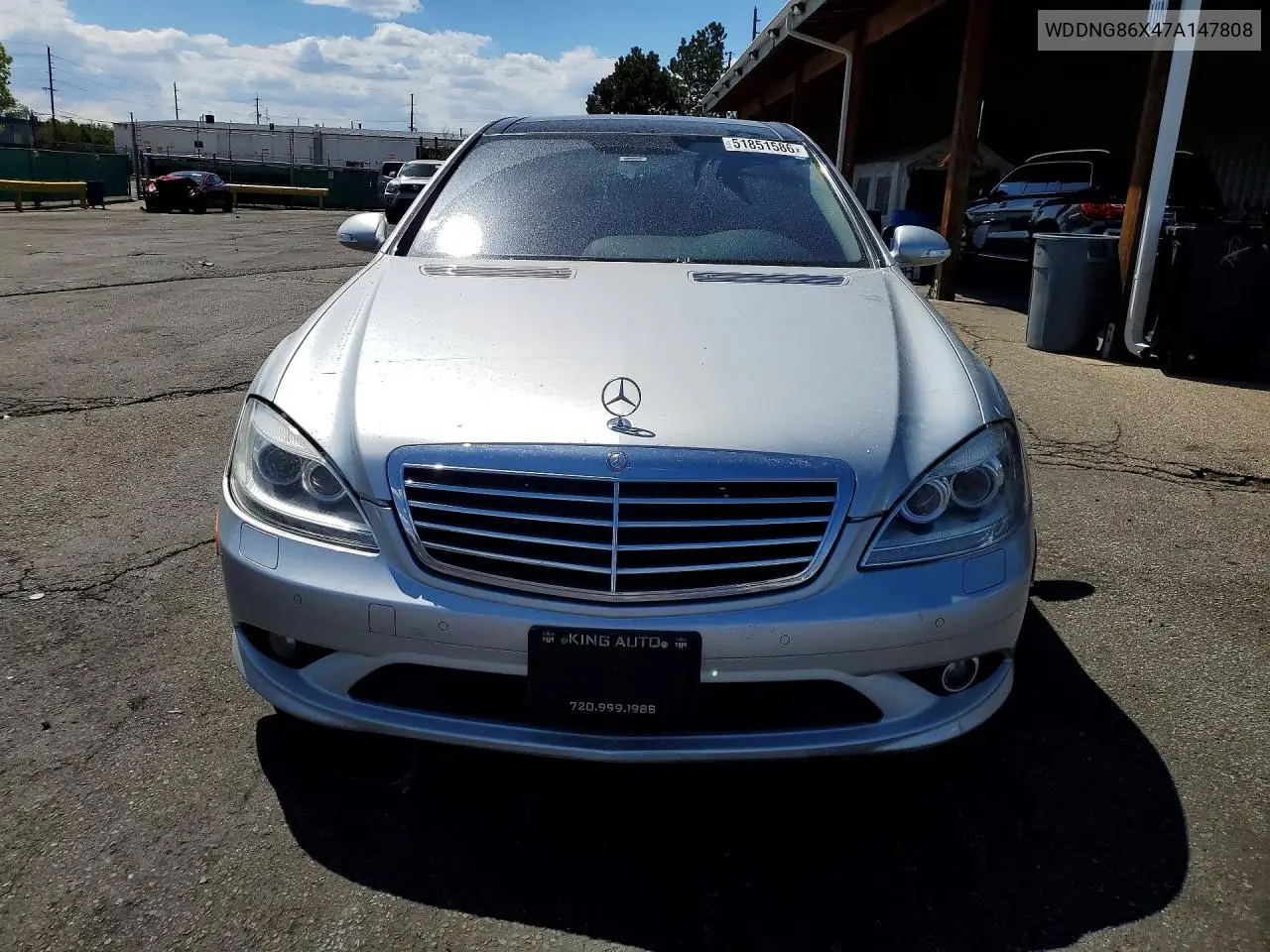 V (W221)