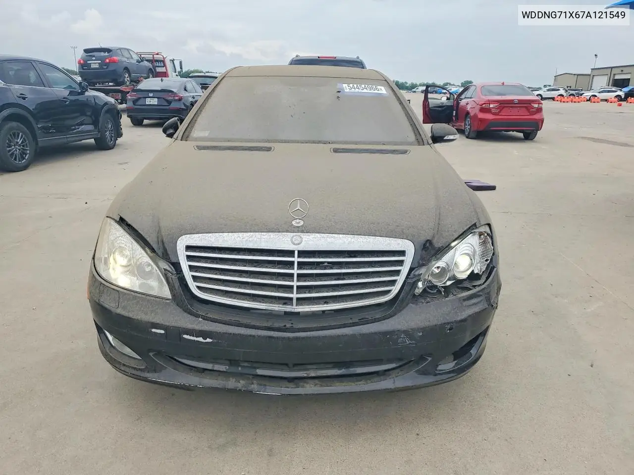V (W221)