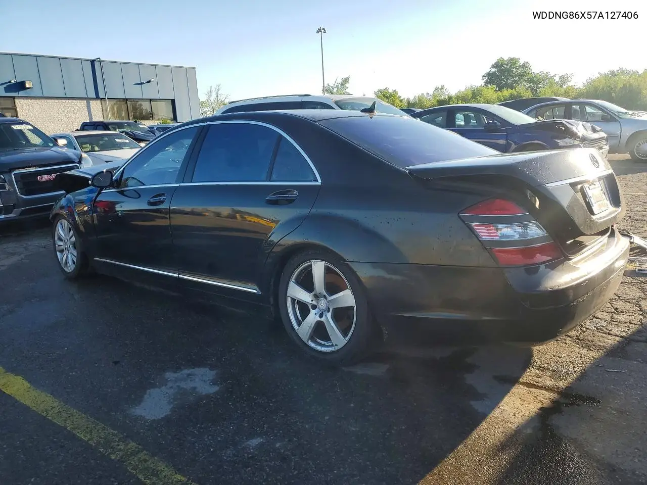 V (W221)