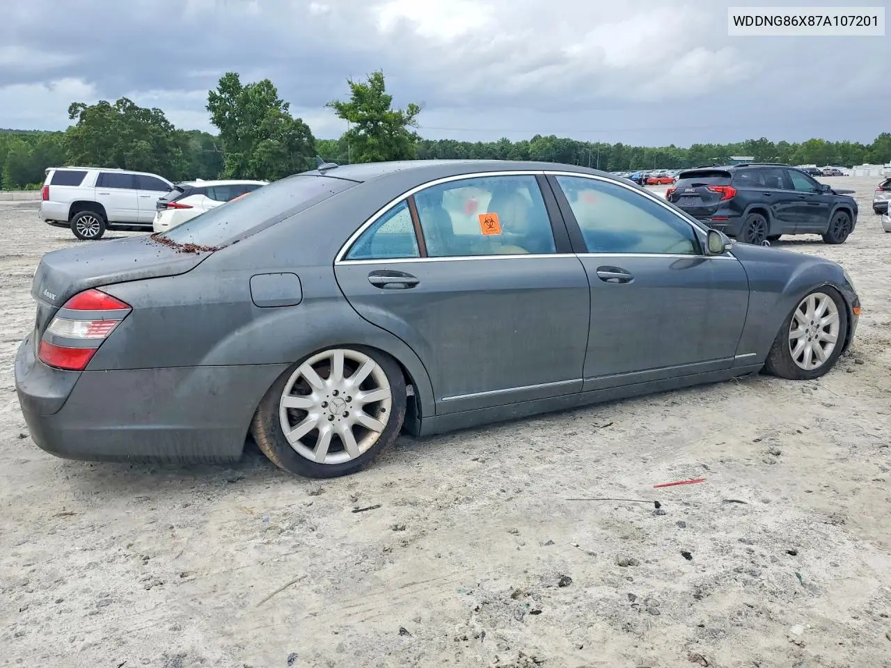 V (W221)