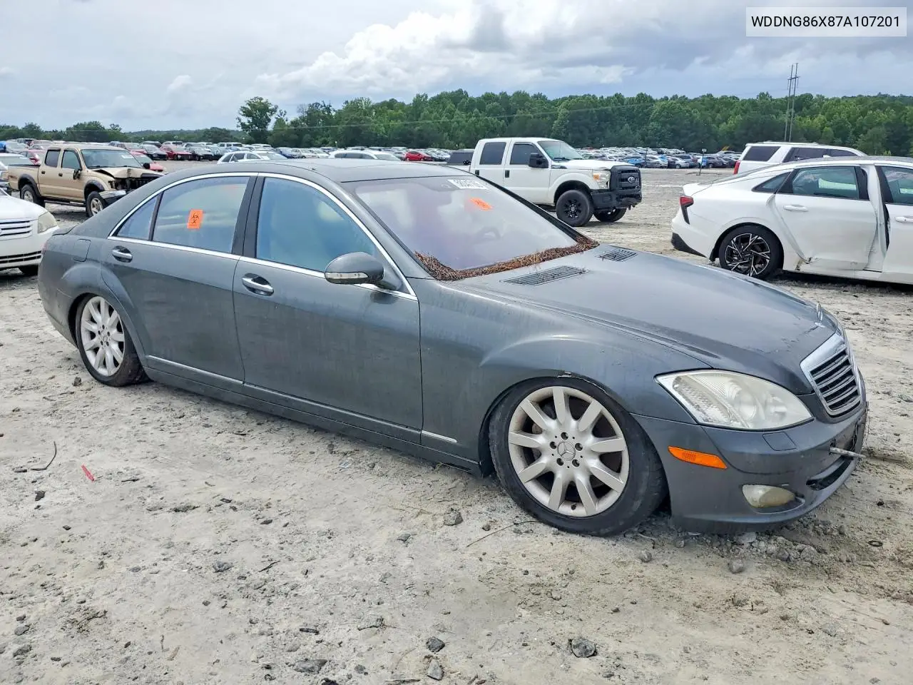 V (W221)