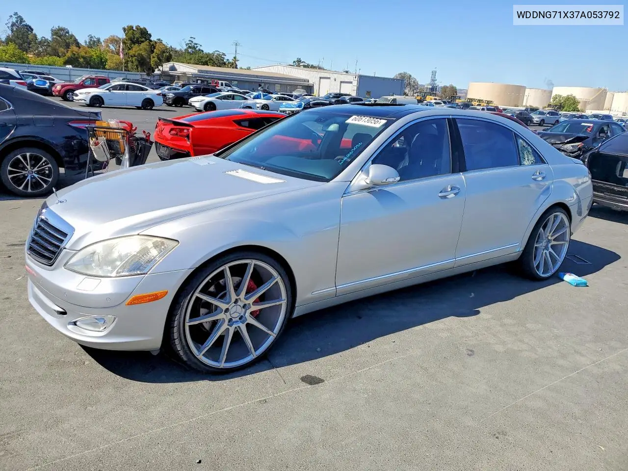 2007 Mercedes-Benz S 550 VIN: WDDNG71X37A053792 Lot: 60613056
