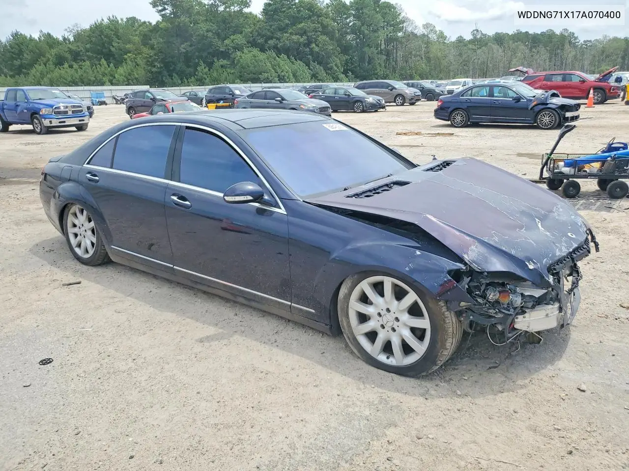 2007 Mercedes-Benz S 550 VIN: WDDNG71X17A070400 Lot: 60643066