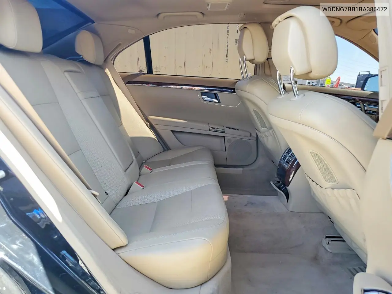 2011 Mercedes-Benz S 550 VIN: WDDNG7BB1BA386472 Lot: 57889246
