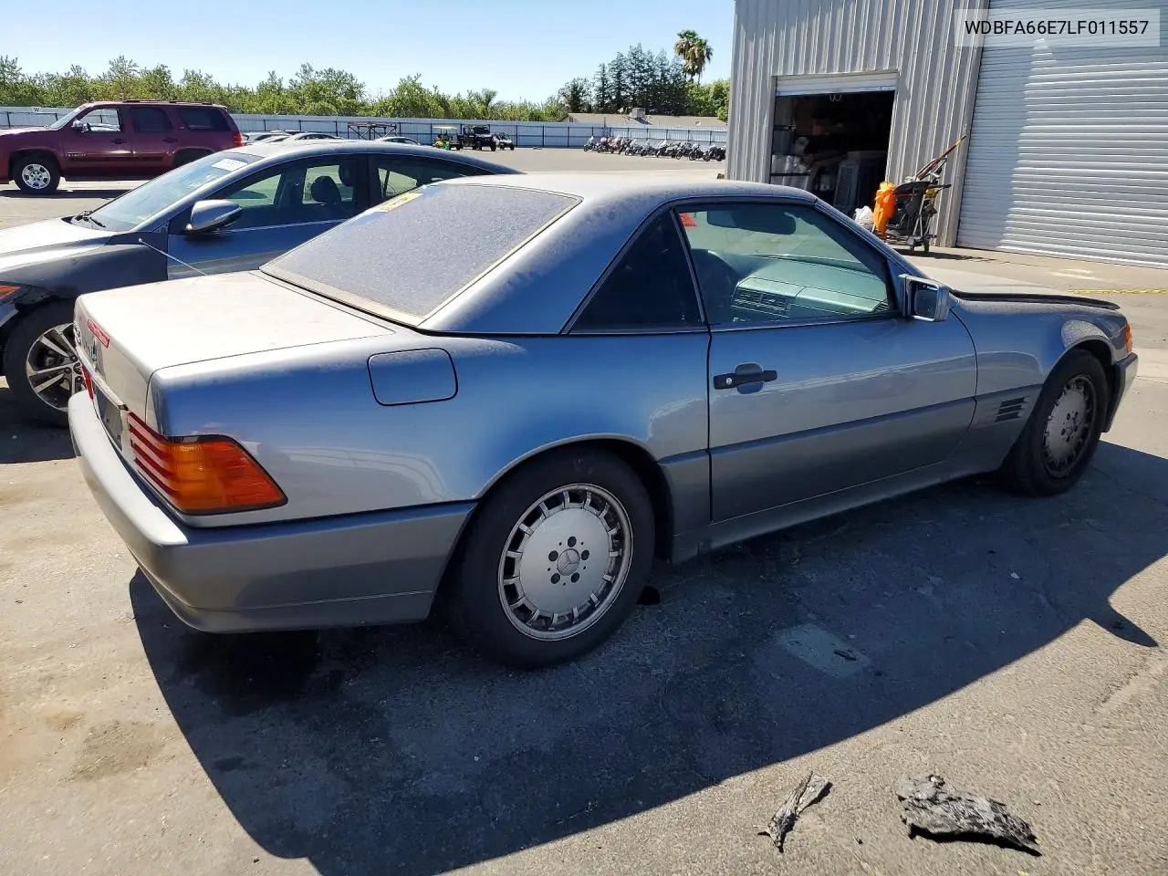 1990 Mercedes-Benz 500 Sl VIN: WDBFA66E7LF011557 Lot: 60511126