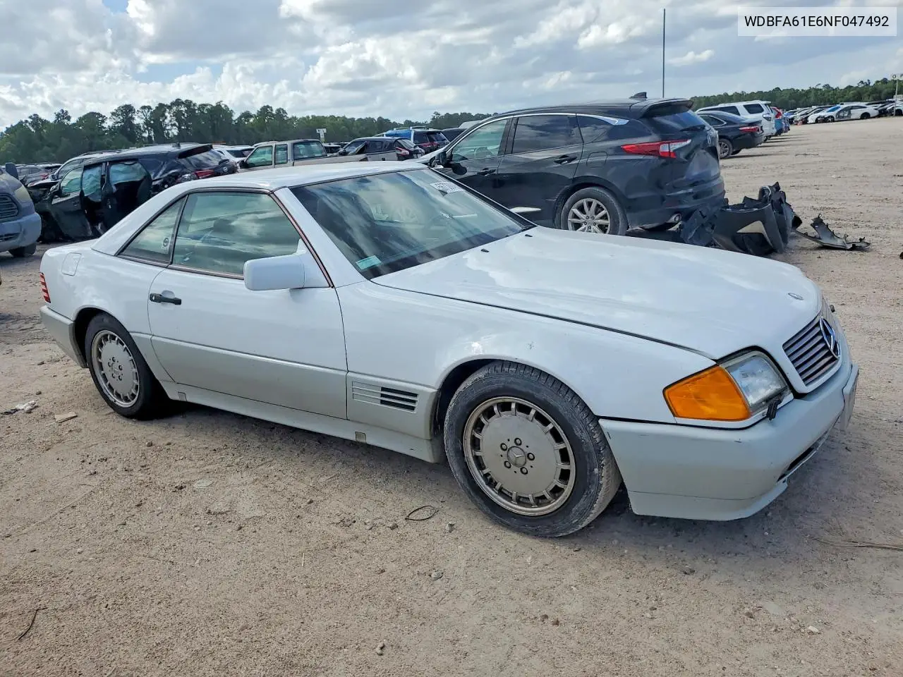 1992 Mercedes-Benz 300 Sl VIN: WDBFA61E6NF047492 Lot: 56738846