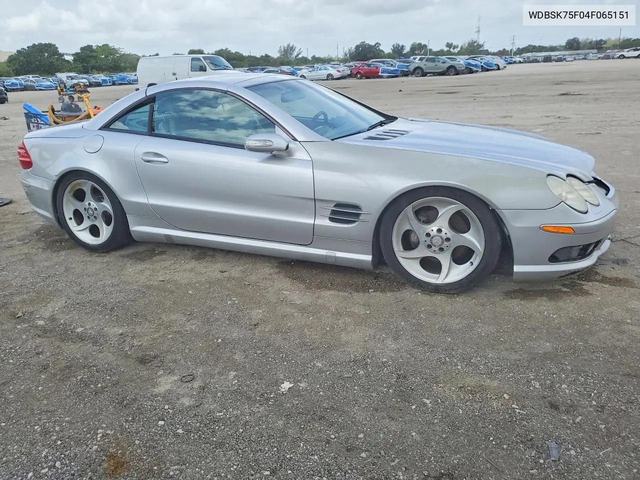 2004 Mercedes-Benz Sl 500 VIN: WDBSK75F04F065151 Lot: 55239336