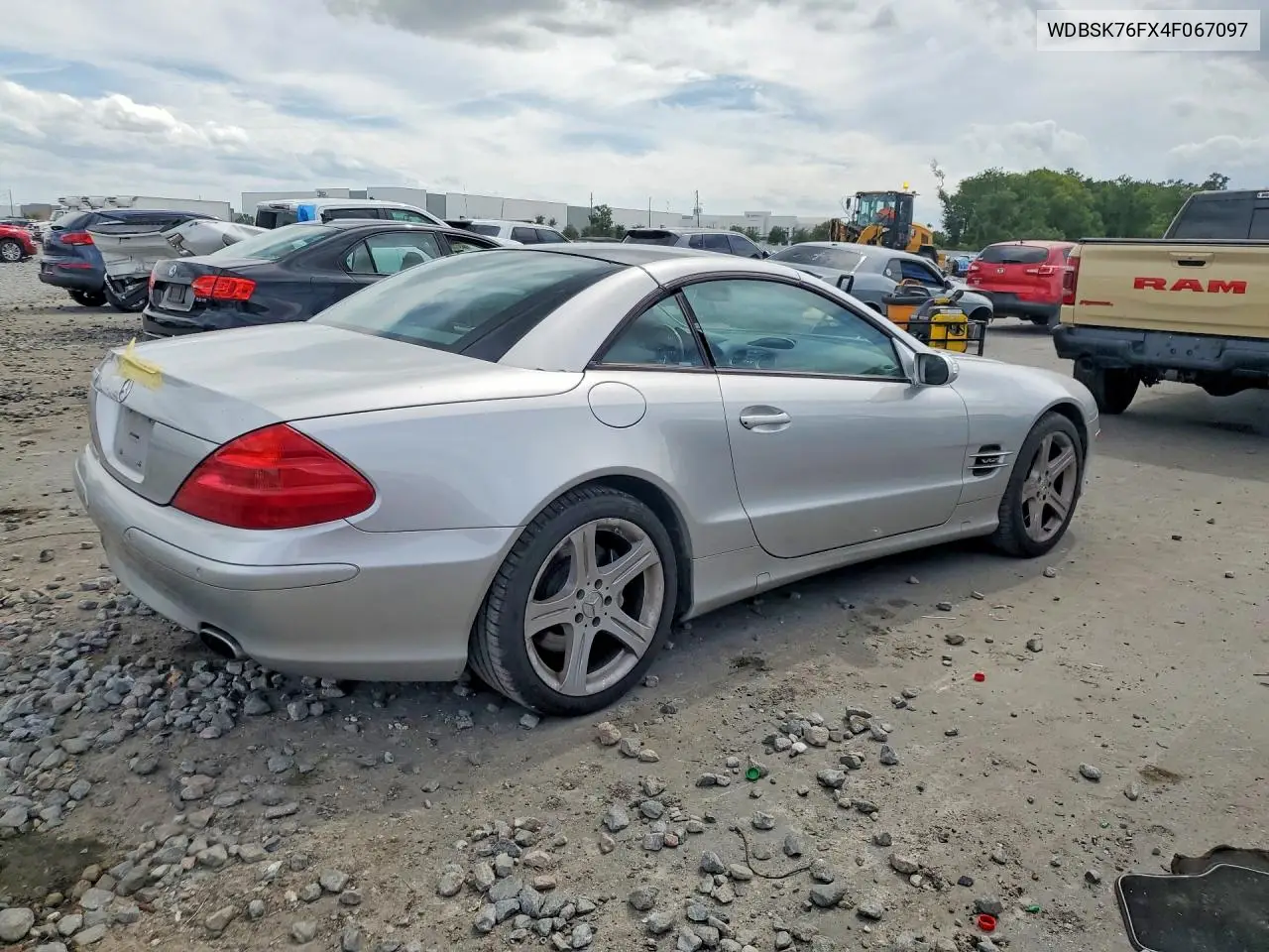 V (R230)