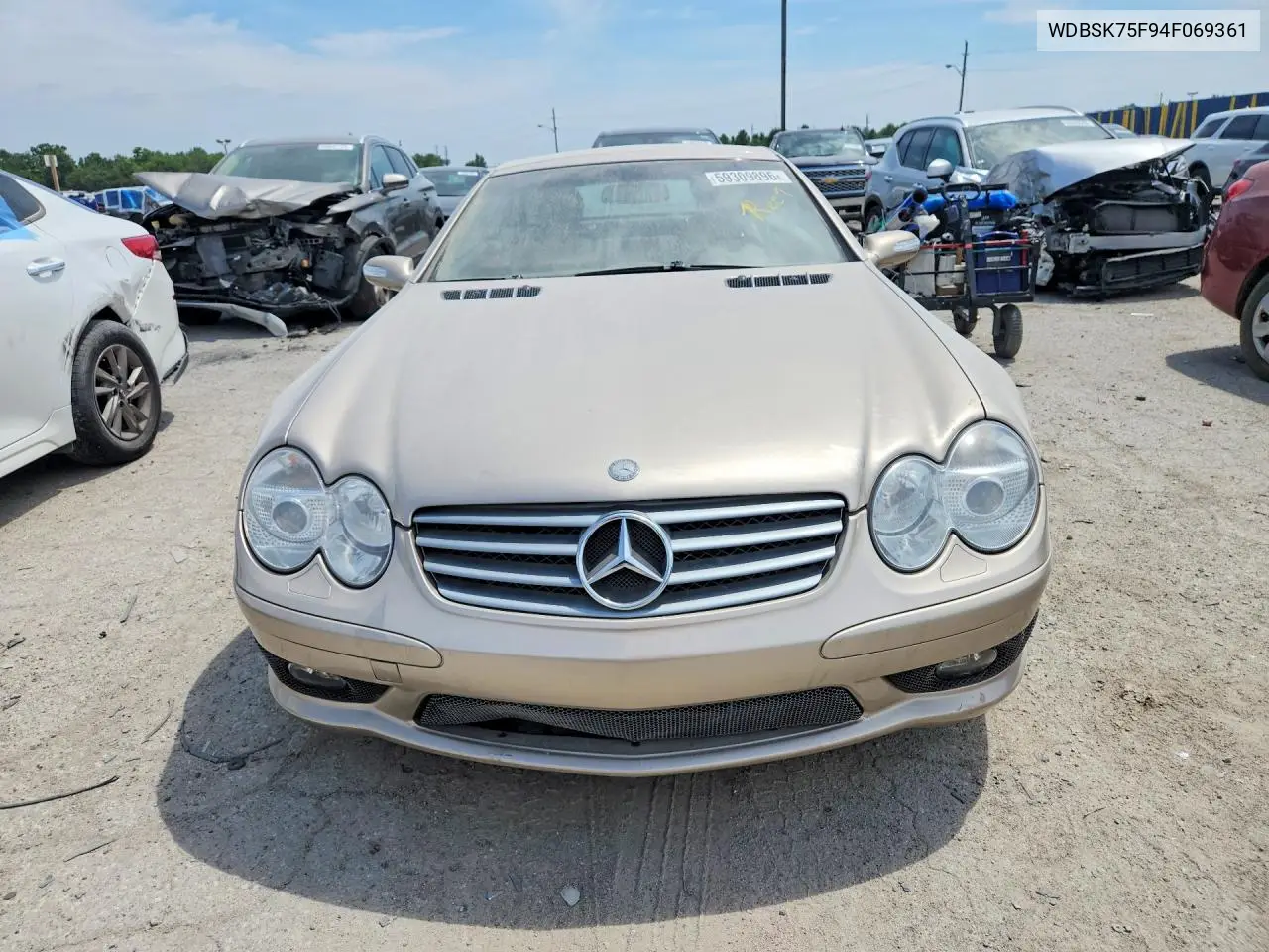 2004 Mercedes-Benz Sl 500 VIN: WDBSK75F94F069361 Lot: 59309896