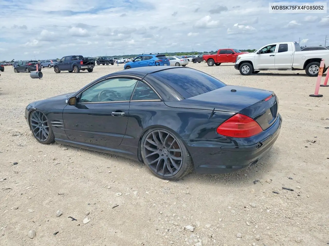 2004 Mercedes-Benz Sl 500 VIN: WDBSK75FX4F085052 Lot: 60940356