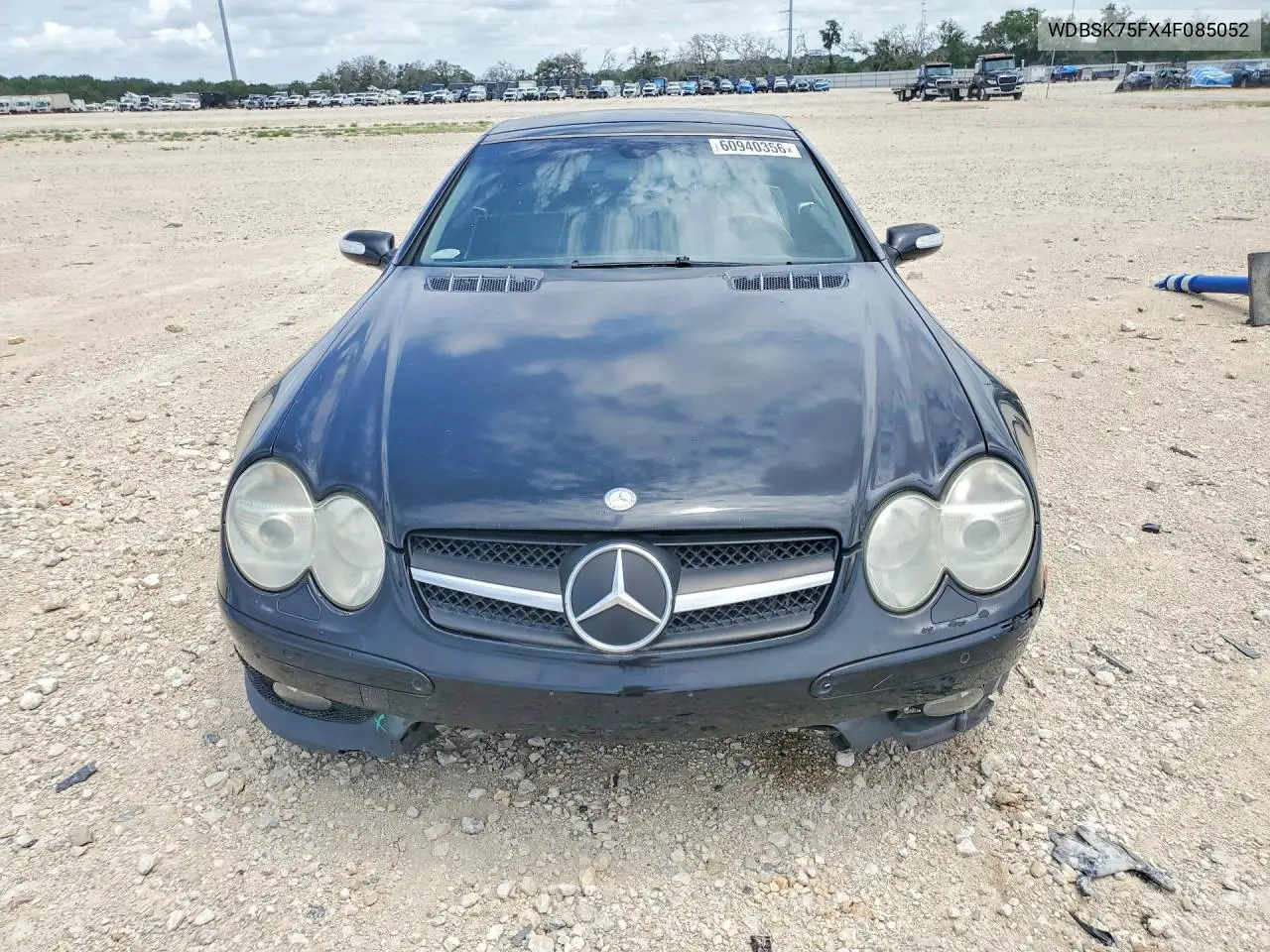 2004 Mercedes-Benz Sl 500 VIN: WDBSK75FX4F085052 Lot: 60940356