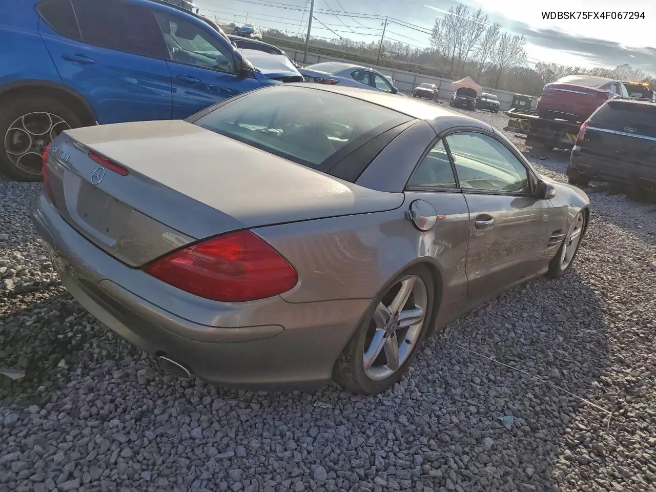 V (R230)