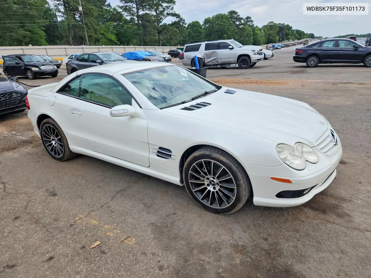 2005 Mercedes-Benz Sl 500 VIN: WDBSK75F35F101173 Lot: 50823996