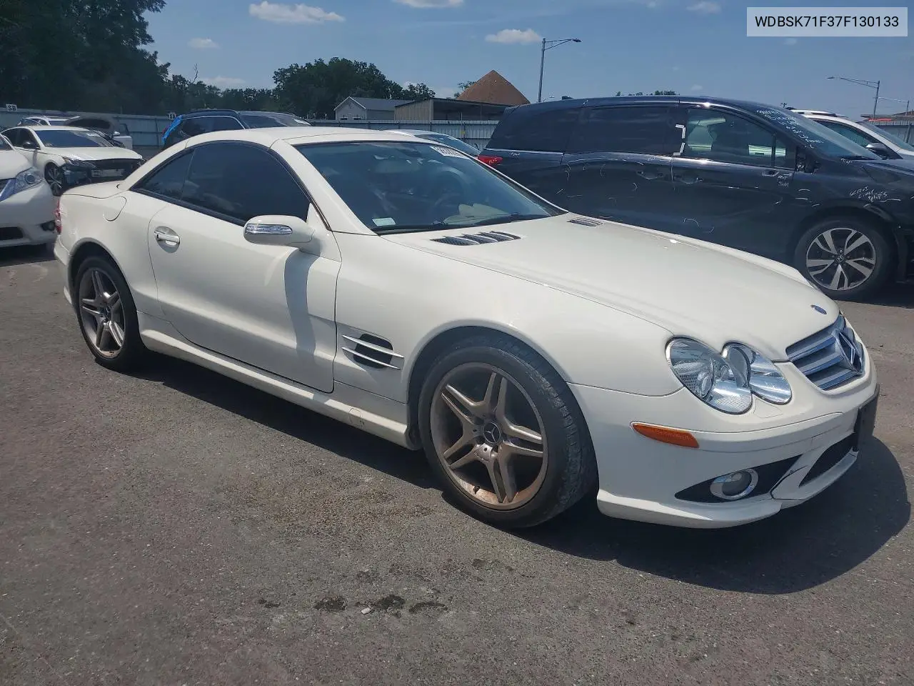 2007 Mercedes-Benz Sl 550 VIN: WDBSK71F37F130133 Lot: 58530296