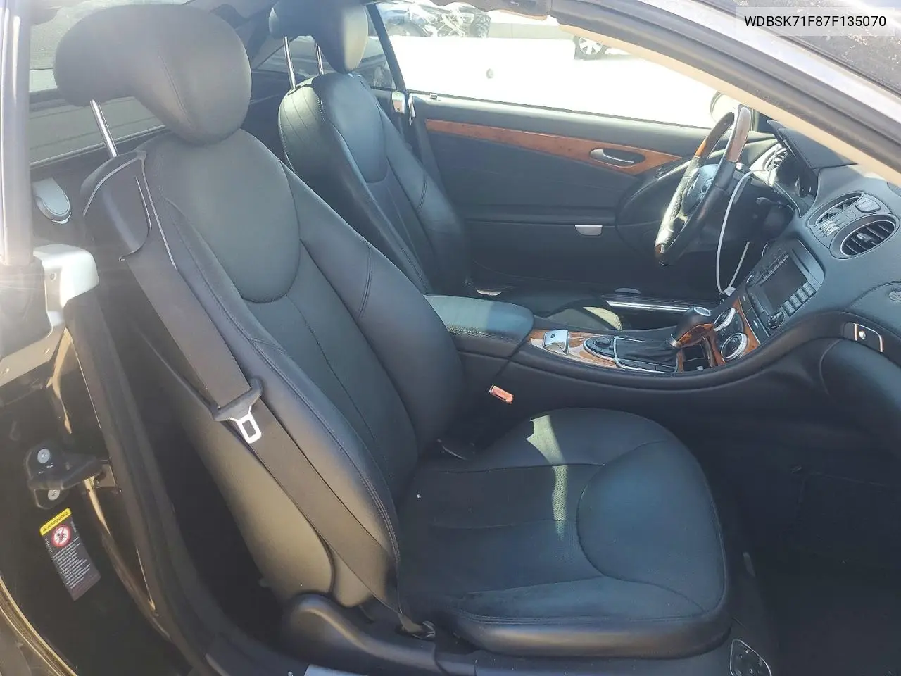 2007 Mercedes-Benz Sl 550 VIN: WDBSK71F87F135070 Lot: 60030536