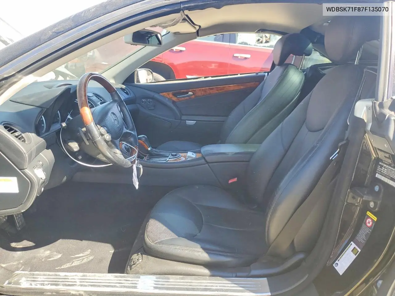 2007 Mercedes-Benz Sl 550 VIN: WDBSK71F87F135070 Lot: 60030536