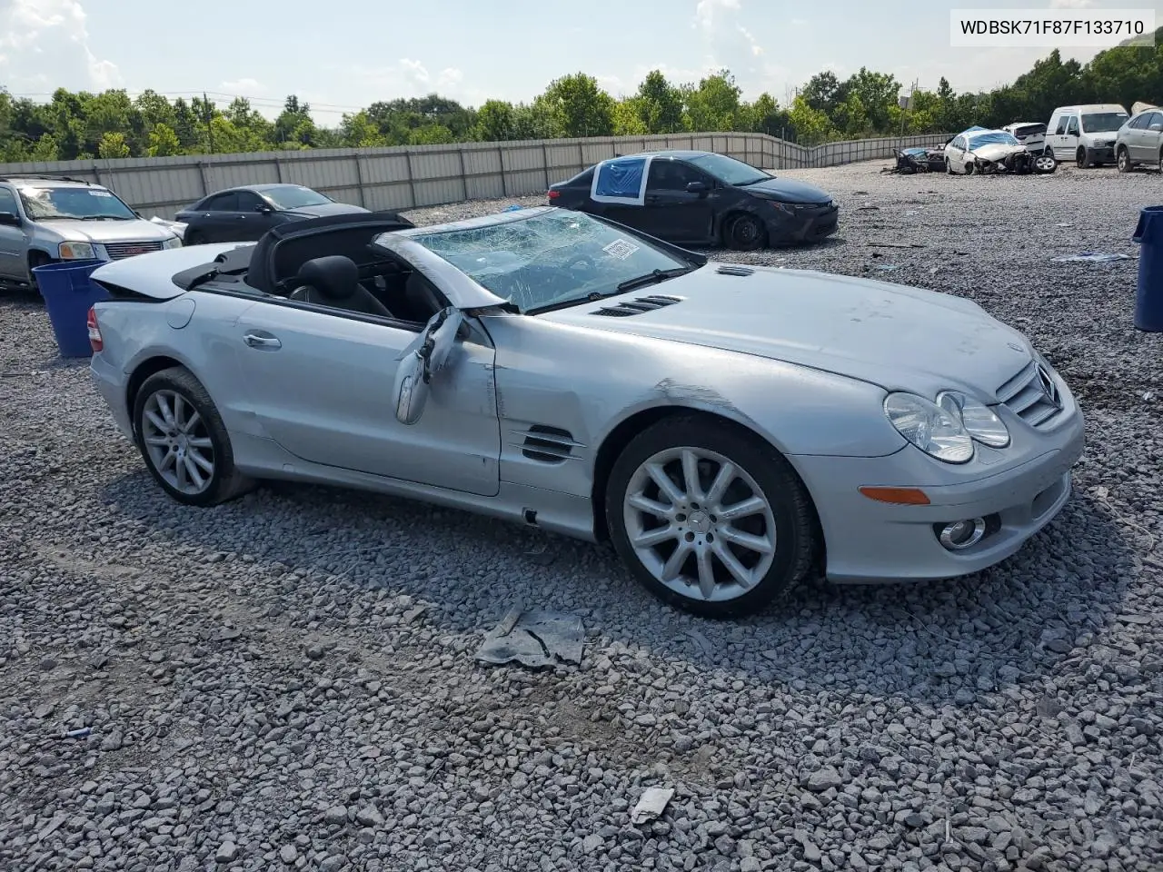 V (R230)