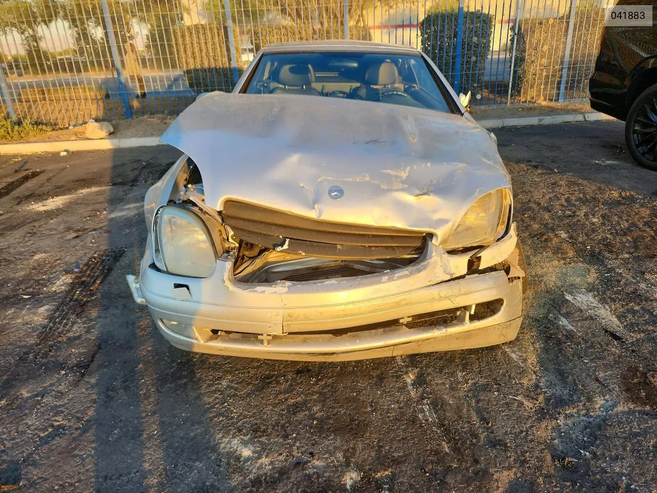 1998 Mercedes-Benz Slk 230 Kompressor VIN: WDBKK47F0WF041883 Lot: 53876236