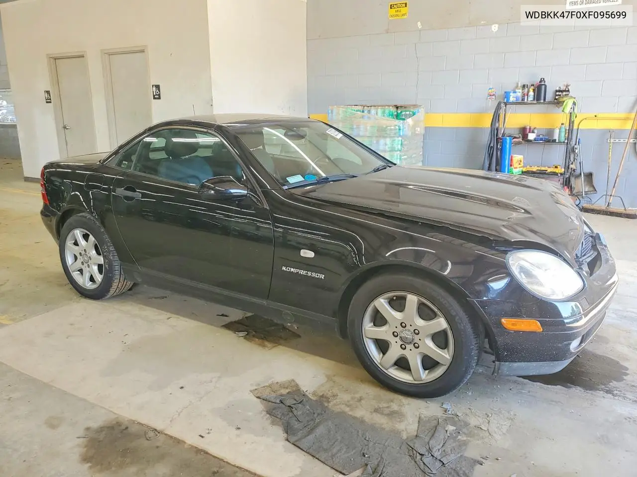 1999 Mercedes-Benz Slk 230 Kompressor VIN: WDBKK47F0XF095699 Lot: 52239596