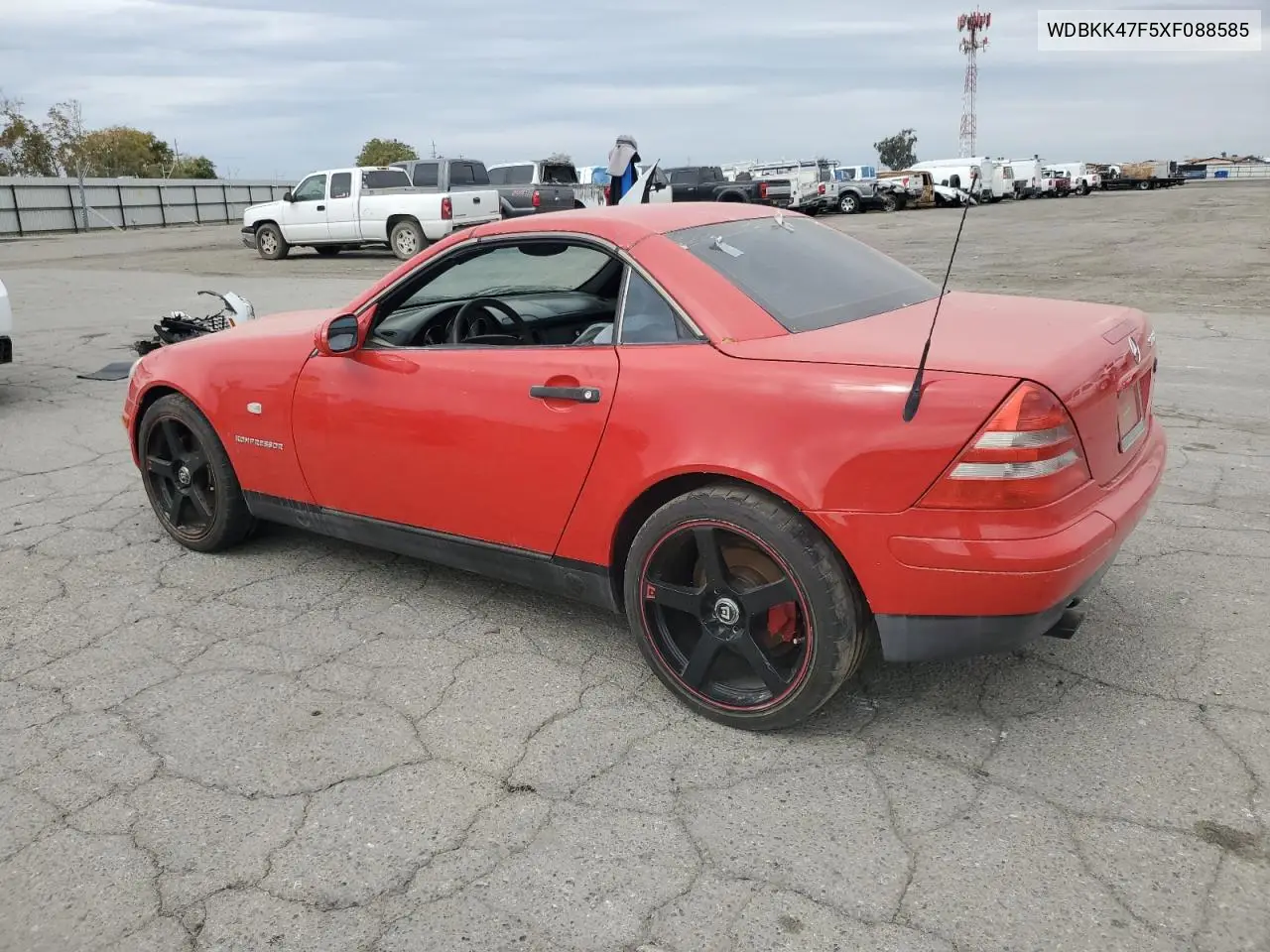 1999 Mercedes-Benz Slk 230 Kompressor VIN: WDBKK47F5XF088585 Lot: 74072555