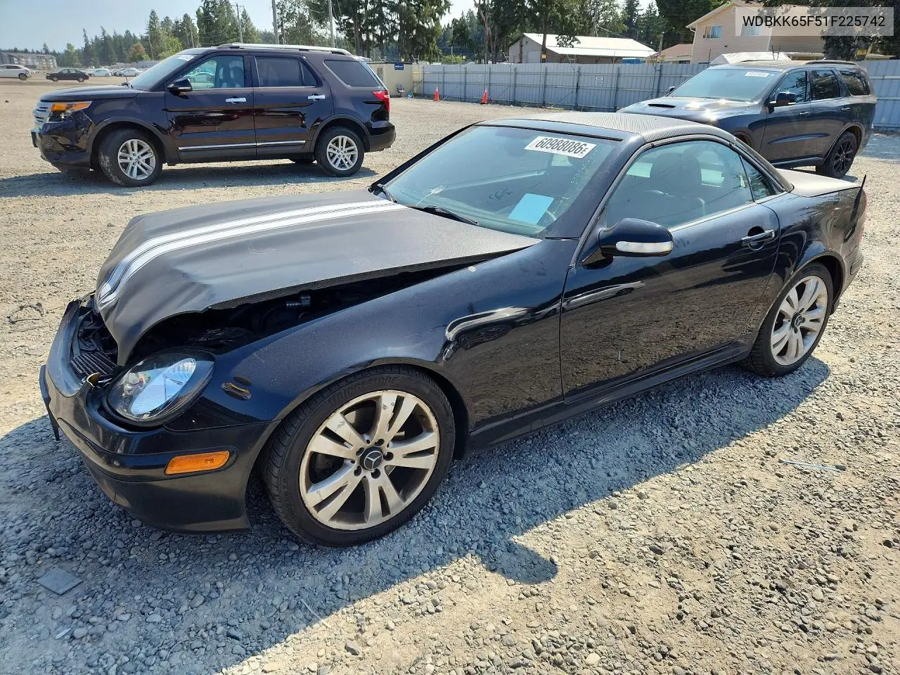 2001 Mercedes-Benz Slk 320 VIN: WDBKK65F51F225742 Lot: 60988086