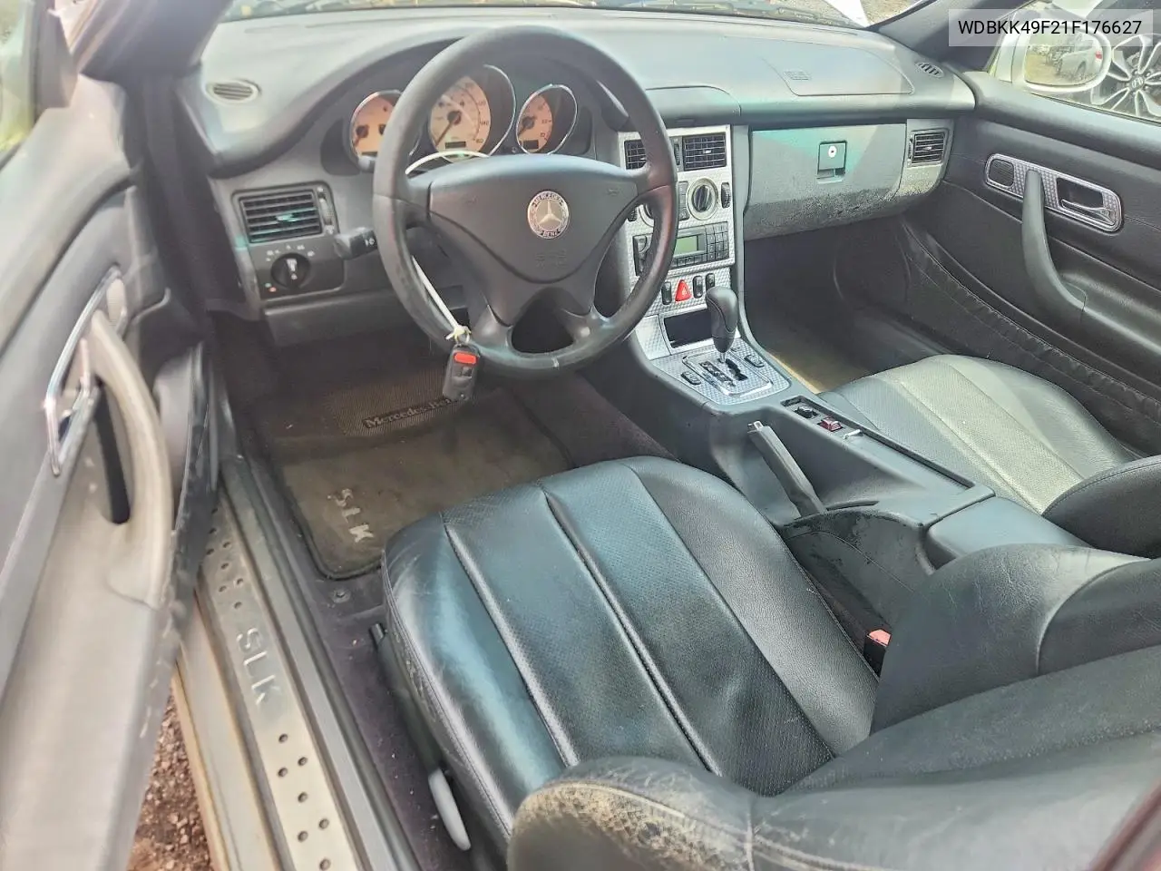 WDBKK49F21F176627 2001 Mercedes-Benz Slk 230 Kompressor