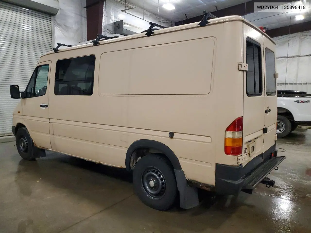 2003 Mercedes-Benz Sprinter VIN: WD2YD641135398418 Lot: 59109326