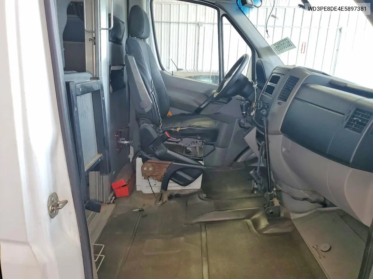 2014 Mercedes-Benz Sprinter 2500 Delivery Van VIN: WD3PE8DE4E5897381 Lot: 60368066