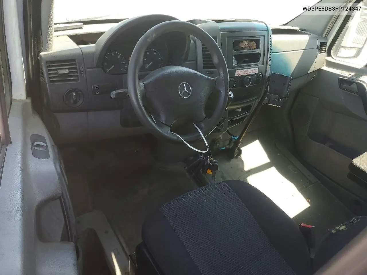 2015 Mercedes Benz Sprinter 2500 Delivery Van VIN: WD3PE8DB3FP124347 Lot: 56460136