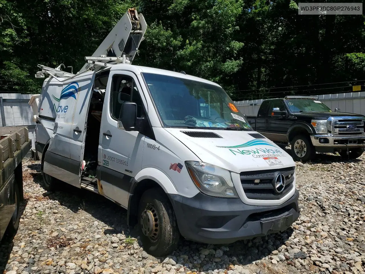 2016 Mercedes-Benz Sprinter 3500 Van With Bucket Lift VIN: WD3PF3DC8GP276943 Lot: 55148266